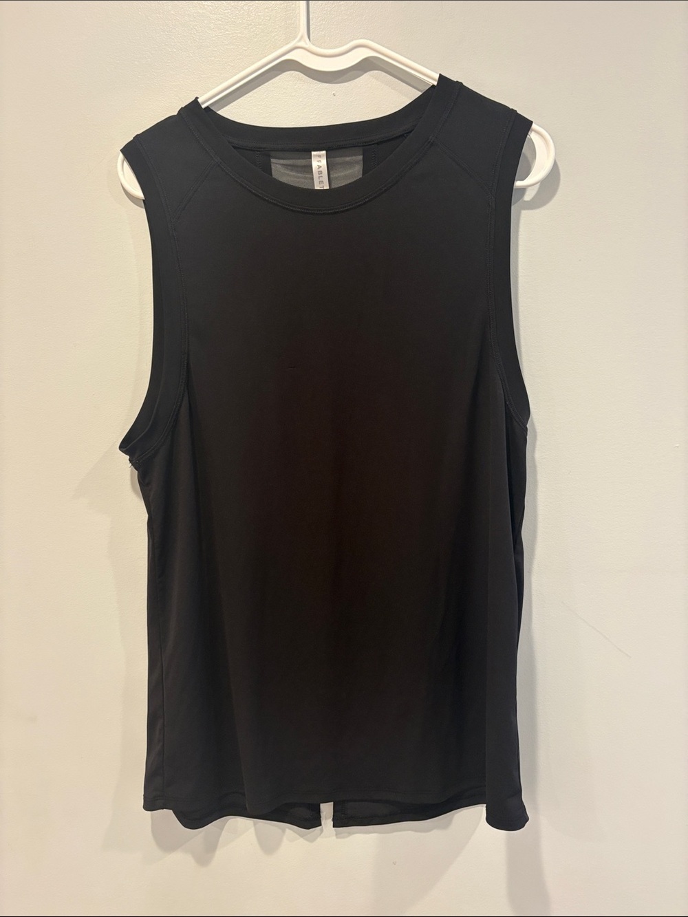 Fabletics Black Crewneck Active Tank ptp 18 1/2